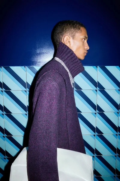 Look 10